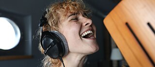 Singer Eva Sauter of the band ok.danke.tschüss