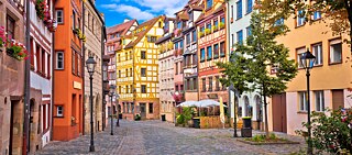 Now would be the time to pull out your smartphone if you enjoy the picturesque: Weißgerbergasse is probably the most photographed place in Nuremberg.