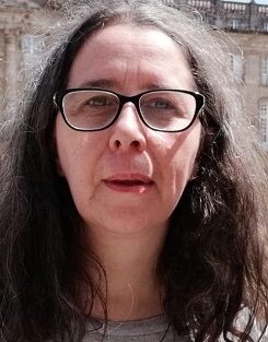 María José Santacreu