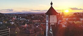 Viaje até Freiburg e aprenda alemão localmente.