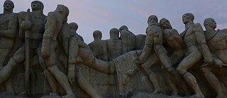 O polêmico monumento aos bandeirantes em São Paulo. Imagem do dia 10 de junho de 2010. 
