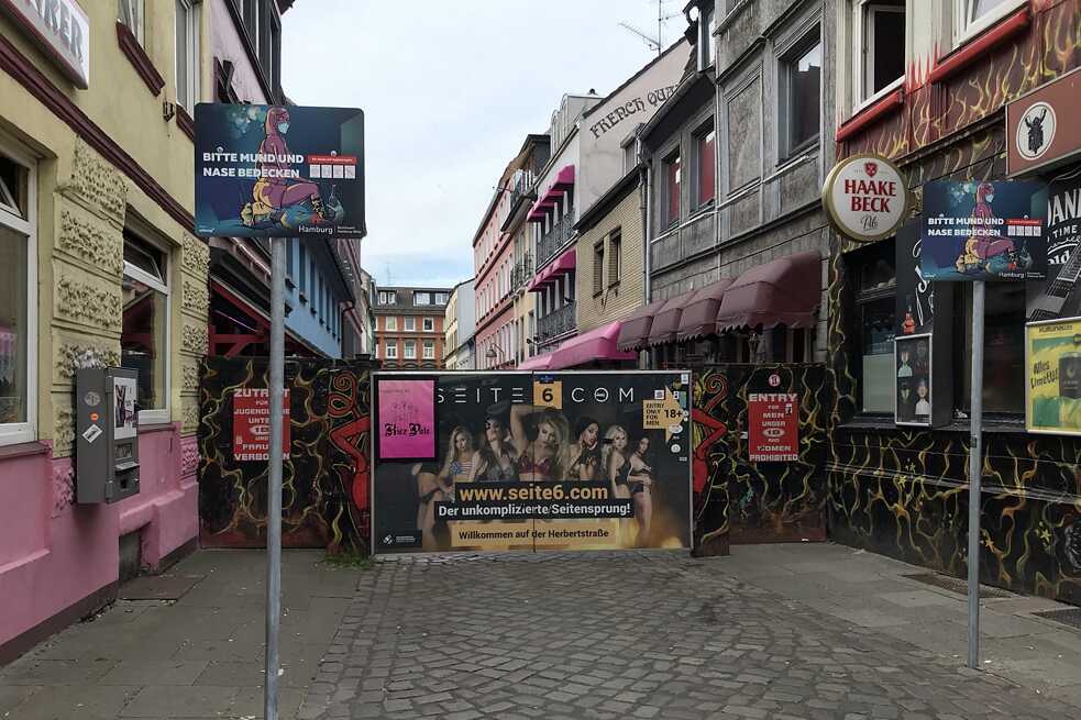 Eingang zum Rotlicht-Viertel in der Herbertstraße