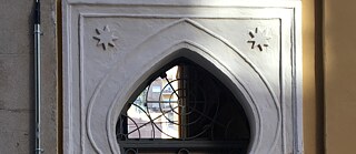 Das Gebäude "Alhambra"