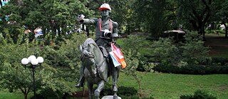 „Tourist-In-Chief“