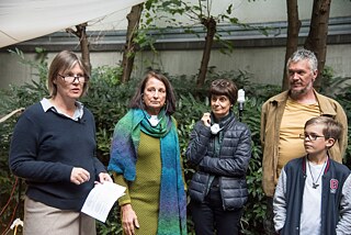 Institutsleiterin Evelin Hust und Ausstellungskuratorinnen Zsófia Ruttkay und Judit Bényei