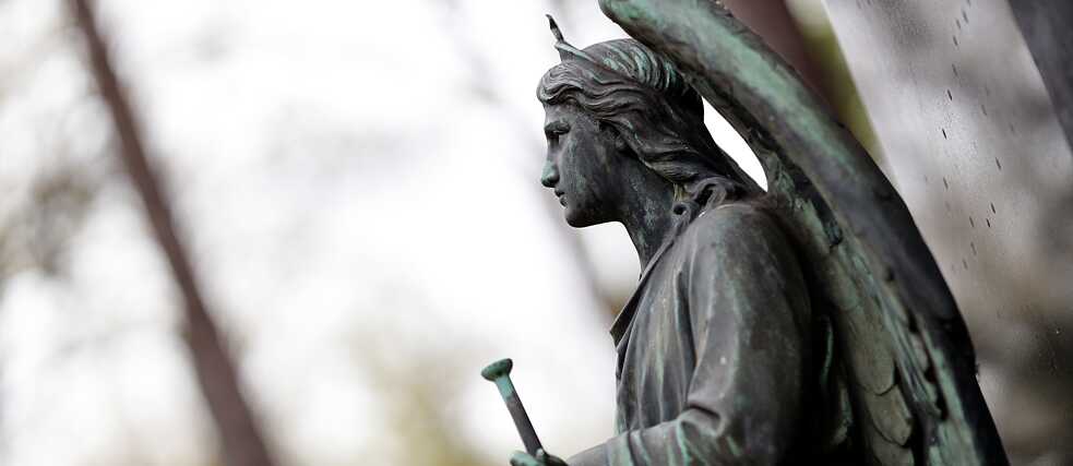 Leaving a family member alone to die was painful for many relatives. The grieving process has changed. 