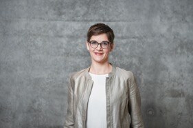 安娜·维特博士