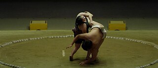 Szene aus dem Film  „Eine japanische Sumoringerin“