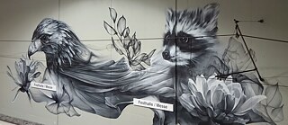 Das Graffiti von Alex Lazich in der U-Bahnstation Messe in Frankfurt am Main