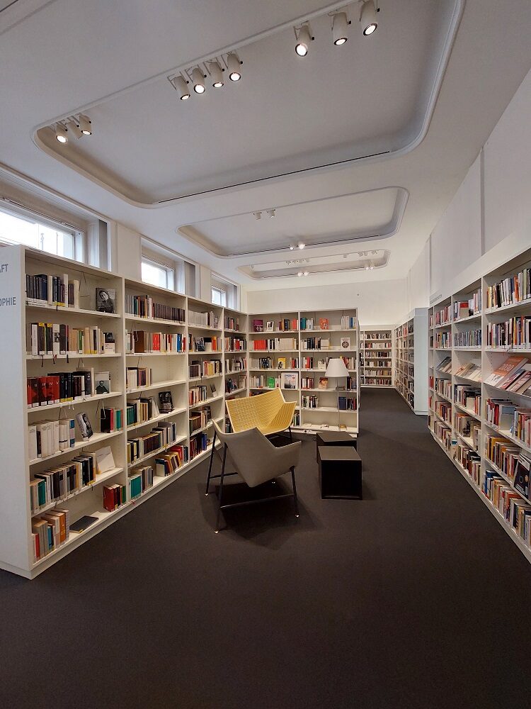 Die Bibliothek des Goethe-Instituts 
