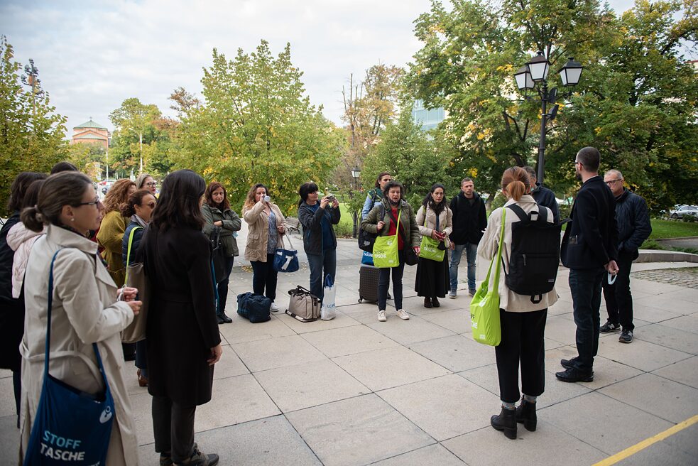Успешната обиколка на музея - традиционен опит и няколко алтернативни посоки