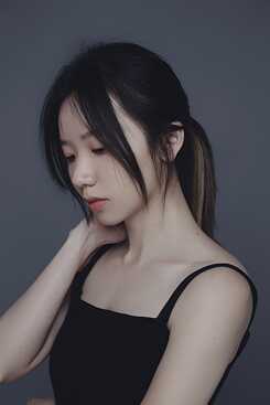 Iris Long