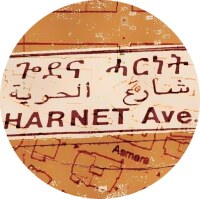 Fotomontage und Posterisation einer topographischen Karte des Afrikanischen Viertels Rom und einem Foto von Harnet Avenue, Asmara