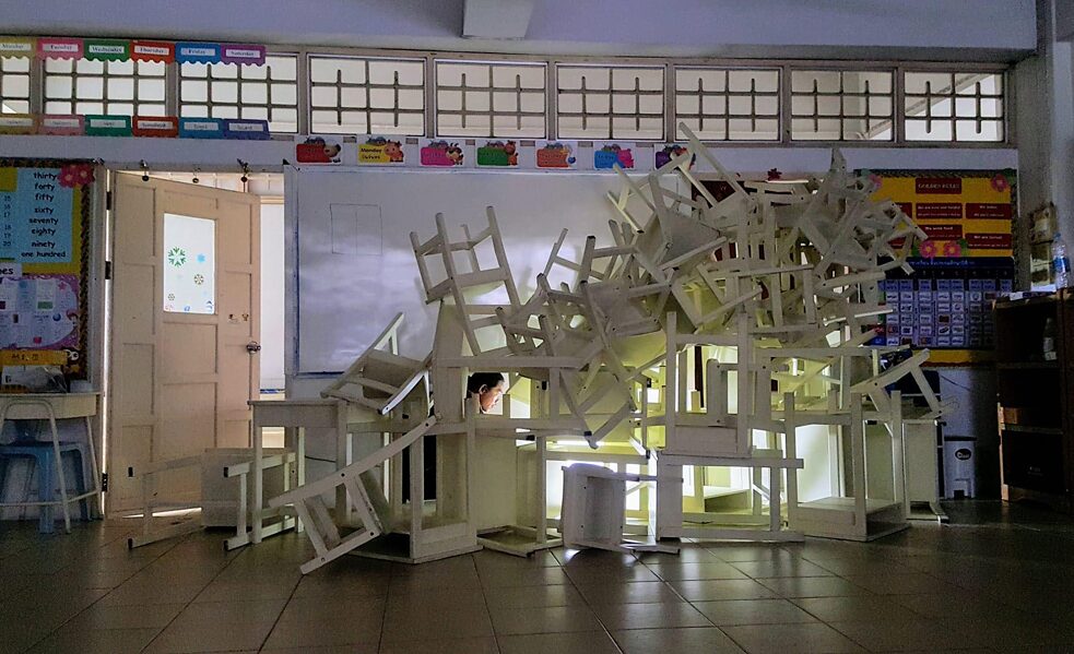 Other world on the move