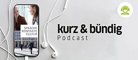 Smartphone sur lequel le podcast «  kurz & bündig » est diffusé 