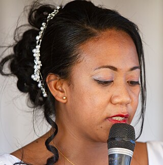 lächelnde Frau © Miora Natacha Rakotomanana Miora Natacha Rakotomanana