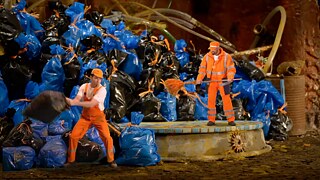 Eine Szene aus "Zauberlehring" &copy; © Kyne Uhlig, Nikolaus Hillebrand Eine Szene aus „Zauberlehring“