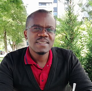 Eliphas Nyamogo first worked as a German teacher, then later as head of Information and Library Services at the Goethe-Institut Nairobi. Today he works in the Munich headquarters as head of Online Editorial Services. 