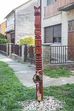 Grabmal für 1956