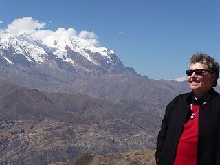 Sabine Hentzsch hat bereits in München, Mannheim, Manila, Göttingen, Accra, Rotterdam, Bukarest und London für das Goethe-Institut gearbeitet. Derzeit leitet sie das Institut in La Paz.