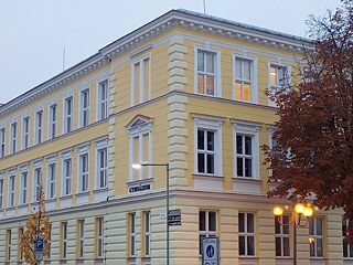 Ein letzter Blick aufs Gymnasium