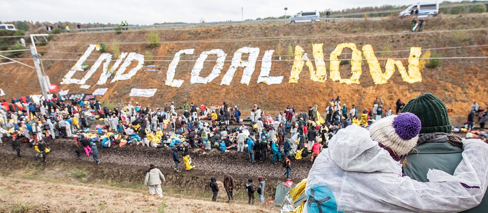 End Coal Now: Aktion von Ende Gelände am Tagebau Hambach im Herbst 2018.