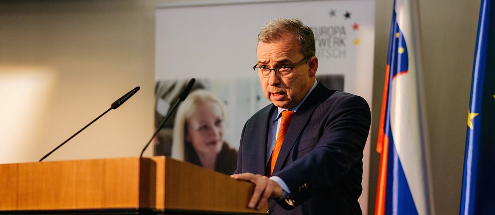 Dr. Árpád-Andreas Sölter