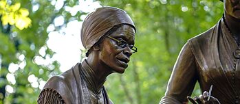 Eine Statue von Sojourner Truth im New Yorker Central Park
