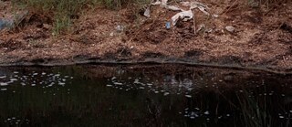 Mountain of trash &copy; ©Parinee Buthrasri Mountain of trash