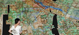 Euroopa kunstiauhind Euward soovib pakkuda vaimse puudega maali- ja graafikakunstnikele foorumit: kunstnik Michael Golzi käsitsi joonistatud teos „Athose maakaart“ sai 2018. aastal esimese auhinna.