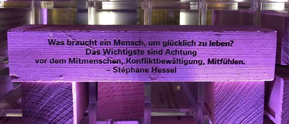 Zitatklötzchen der Wand