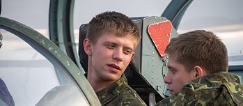 Sergey Zhuravlev, Nikolay Zhuravlev_Brother in Every Inch_© Proline Film