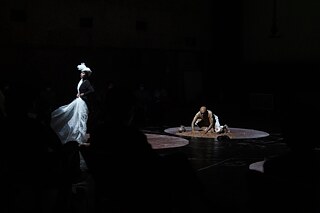 Aaraniyam is a collective of four contemporary performers and dancers Srikannan, Ragaventhan, Shalini, Yalini, who use improvised choreography combining Bharatham with theatre and narrative elements, responding to poems by Packiyanathan Ahilan. In collaboration with Lalindra Amarasekara, the collective will plot visualization elements focusing on light and shadow as well as literary fields of loss and injustice. Photography: Shehan Obeysekara