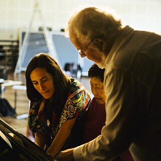 Margaret Leng Tan, Joana Gama und Ingo Ahmels bei Proben im Goethe-Institut in Lissabon.