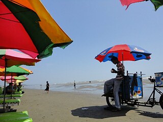 The trips I took to the beach, whether Patenga in Chittagong, or further south in Cox’s Bazar, remind me of the generosity of the people who invited, accompanied, or hosted me there. My first trips to each location were with students, as I recall.