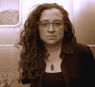 headshot heather kapplow ©  © Imke Wagener headshot heather kapplow