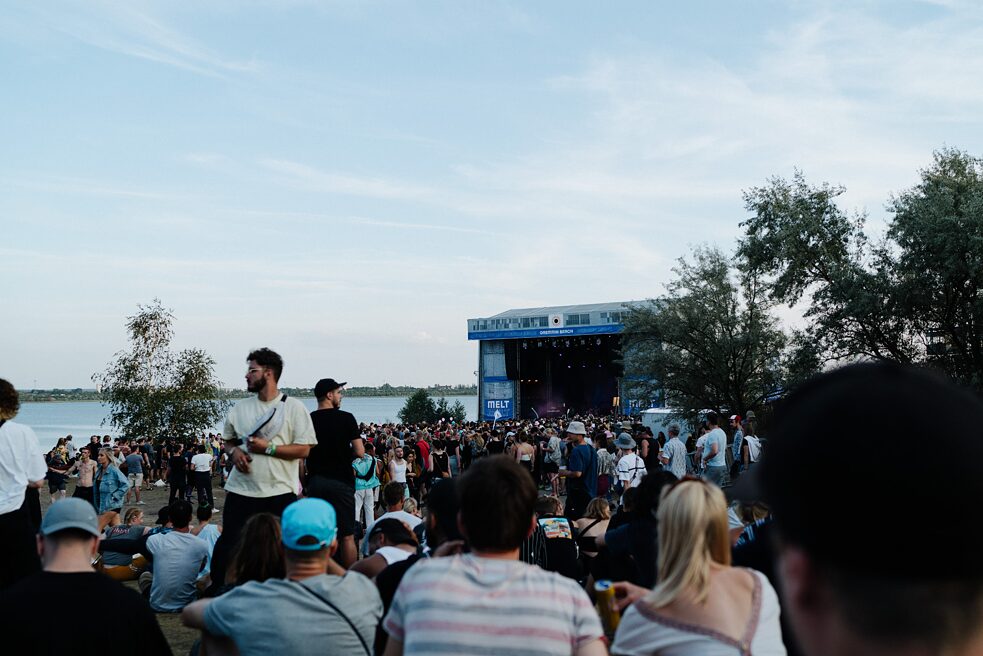 Entspannte Stimmung am See