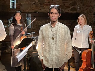  Jett Ilagan mit Gewanhausorchester