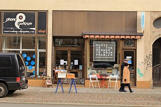 Un negozio di dischi su Peterssteinweg