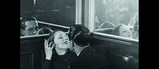 Buchcover „L’amore al tempo dell’odio. Una storia sentimentale degli anni trenta“ von Florian Illies