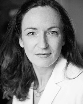 Porträit  &copy;   WORKOUT FÜR DlE SPRECHSTlMME