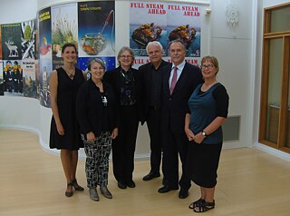 Goethe-Institut Team mit dem früheren Präsidenten Klaus-Dieter Lehmann