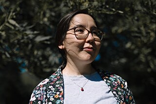 Fatima lehrt andere Flüchtlinge, die nach Estland kommen: Seid offen und knüpft Kontakte.