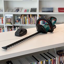 Akku-Heckenschere