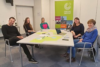 Bastel-Team © Goethe-Institut Budapest Bastel-Team