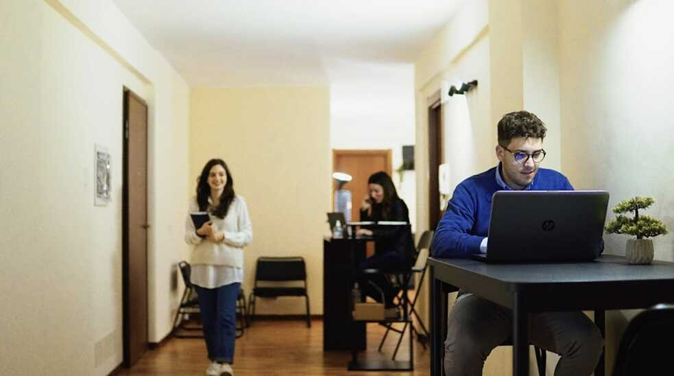 „Beehive“, ein Gemeinschaftsbüro im sizilianischen Trapani