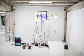 Robert Lippok, "Objects and Bodies" (2020)