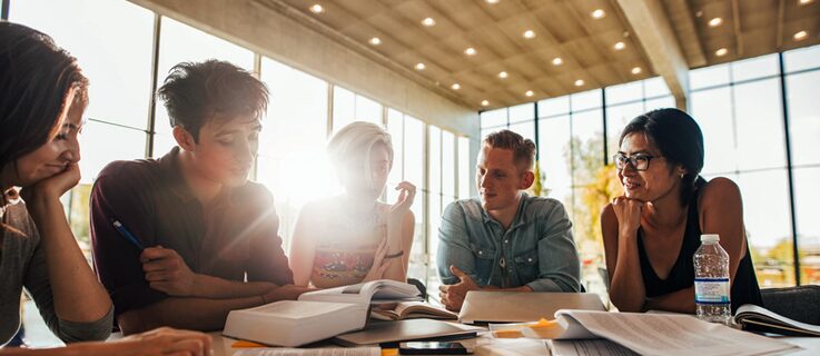 Knowledge of German enhances opportunities on the job market.