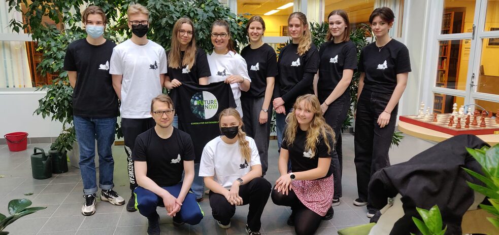 Gruppenfoto der Schüler*innen in Finnland