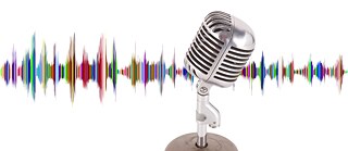 Microphone des années 50 devant un graphique d'onde sonore colorée